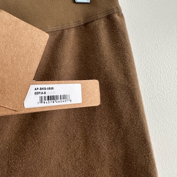 Skims Intimates & Sleepwear Skims Boxer Brief in Sepia Size Small NWT - Picture 4 of 7